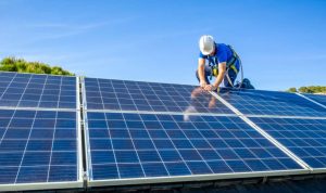 Installation et mise en production des panneaux solaires photovoltaïques à Anneyron